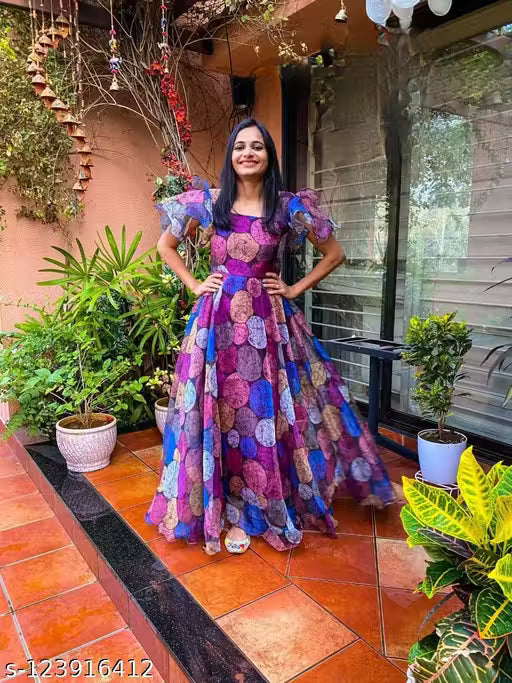 BEAUTYFUL LADIES DESIGNER ONE PIECE GOWN ALSO IN BIG SIZ