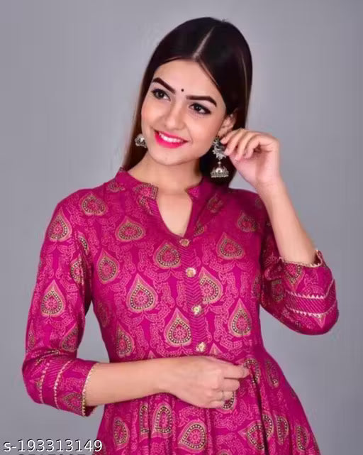 Charvi Attractive Women Kurta Sets