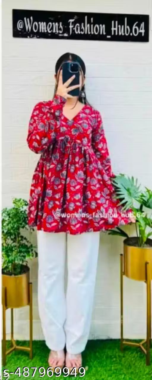 Trendy V-Neck Maroon Top