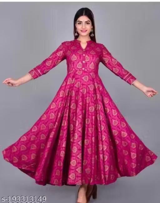 Charvi Attractive Women Kurta Sets